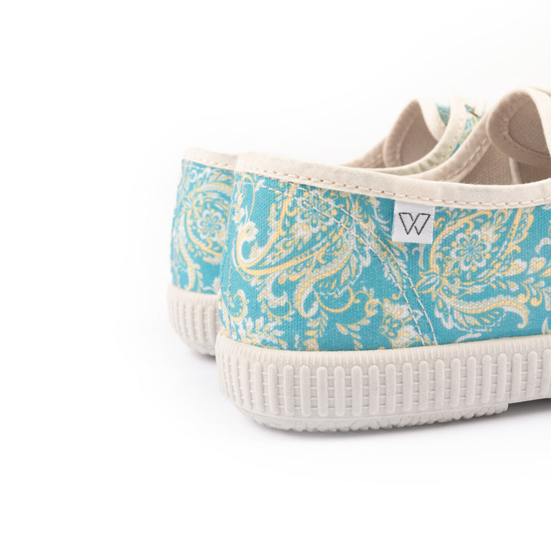 Sneakers Paisley