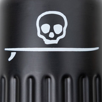 Skull & Surfboard bottle