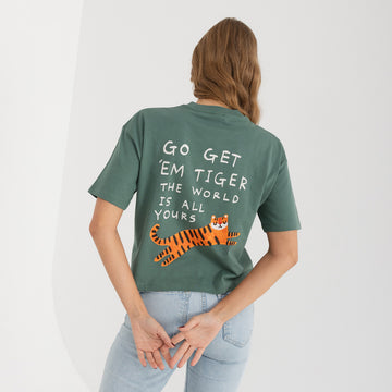 The world is all yours Cropped Tee